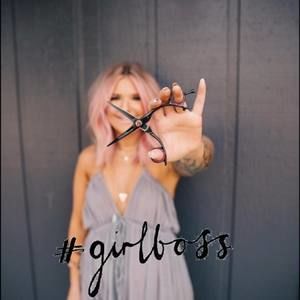 Meet your Posher, Christina